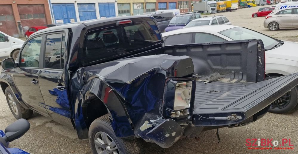 2016' Volkswagen Amarok photo #4