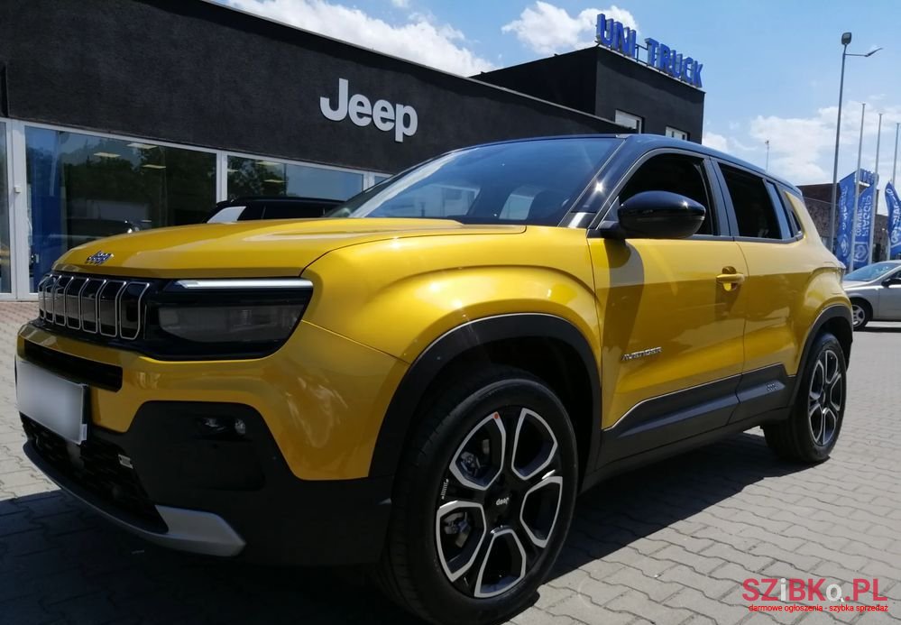 2024' Jeep Avenger photo #1