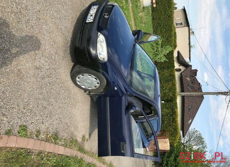 2002' Opel Astra photo #1