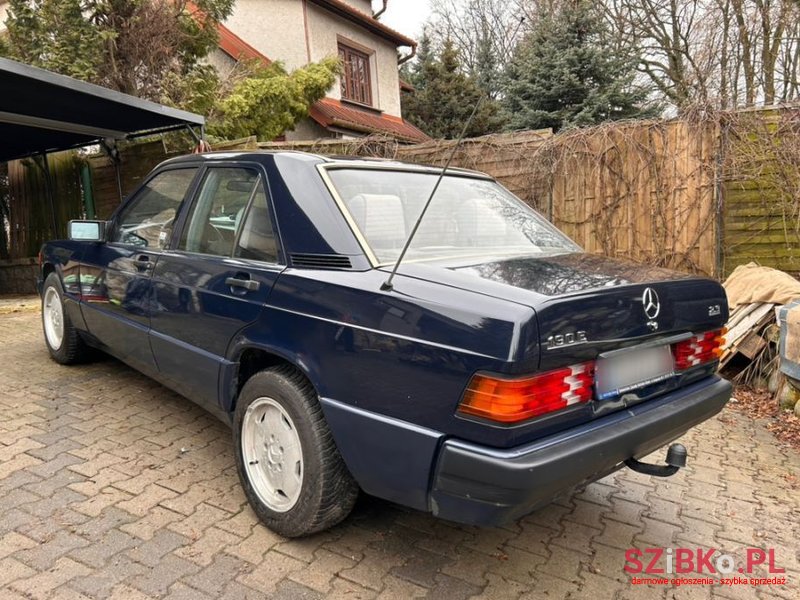 1992' Mercedes-Benz W201 photo #3