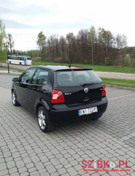 2003' Volkswagen Polo photo #2
