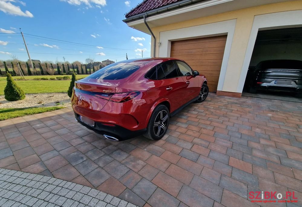 2023' Mercedes-Benz GLC photo #4