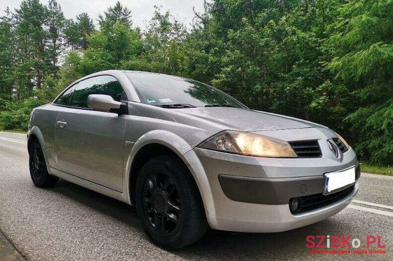 2005' Renault Megane photo #1