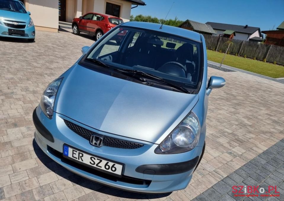 2006' Honda Jazz photo #2