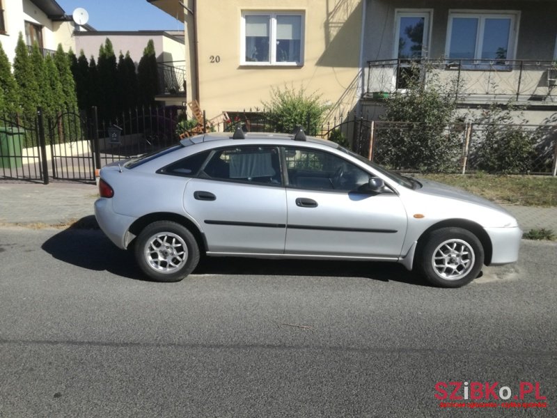 1998' Mazda 323 323F BA photo #2