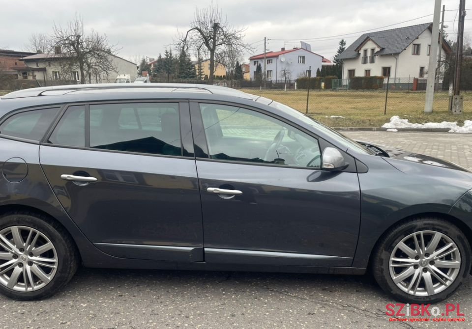 2012' Renault Megane photo #4