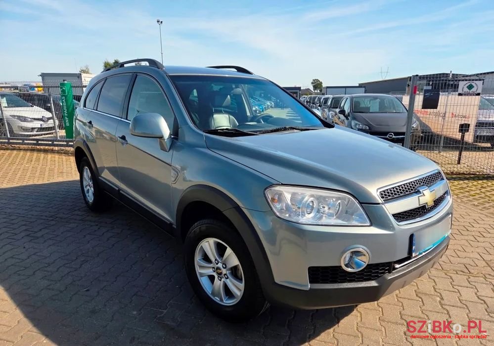 2010' Chevrolet Captiva photo #1