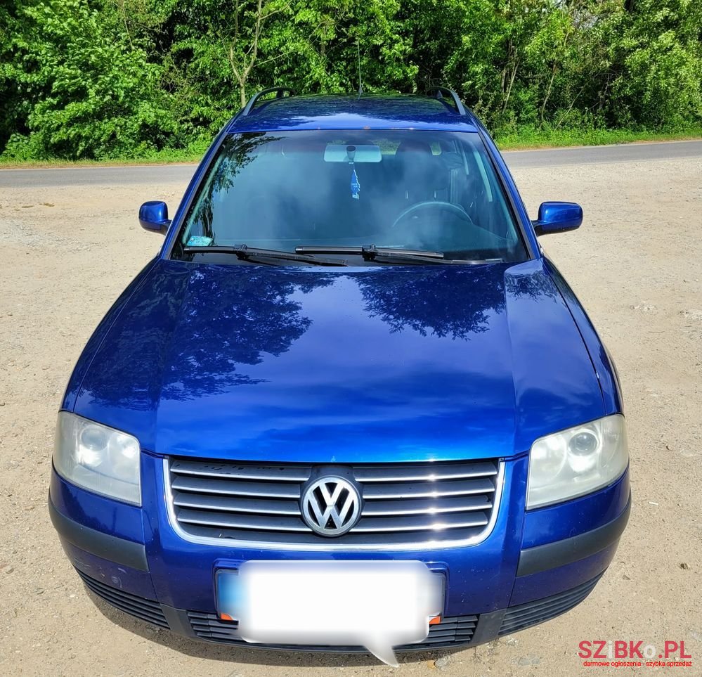 2003' Volkswagen Passat photo #1