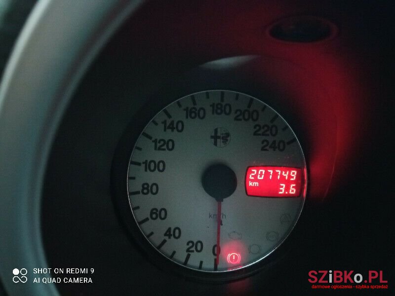 2004' Alfa Romeo 156 photo #4