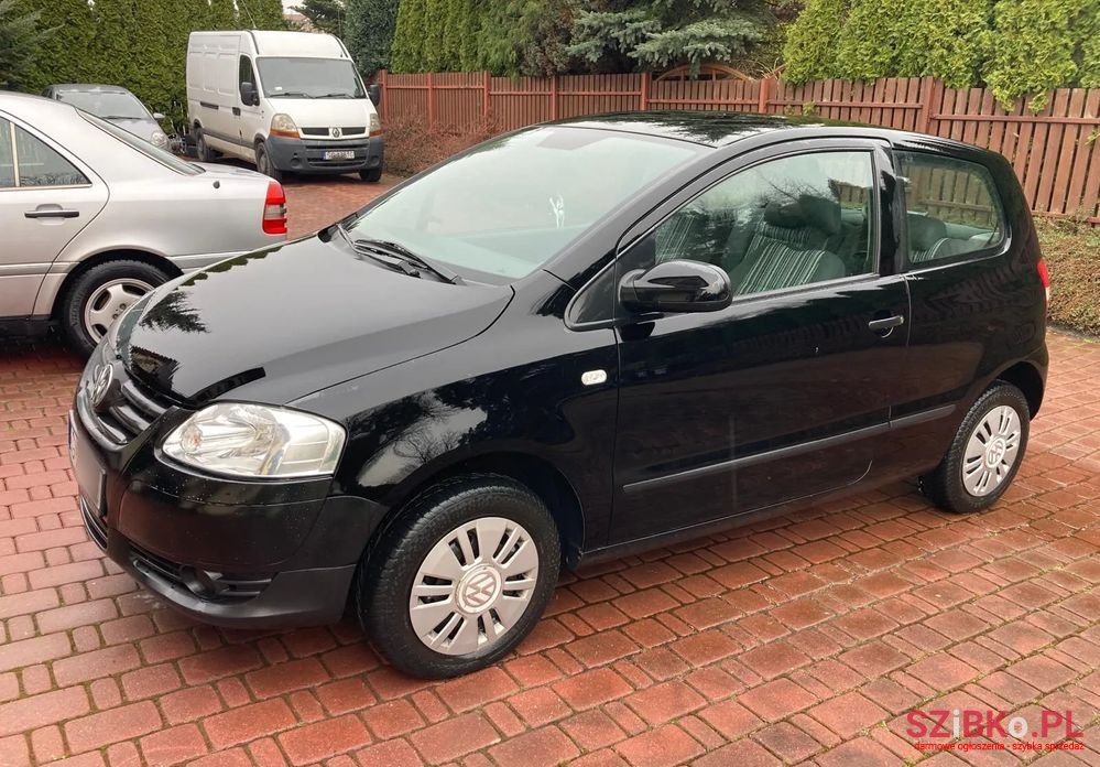 2006' Volkswagen Fox 1.2 photo #1