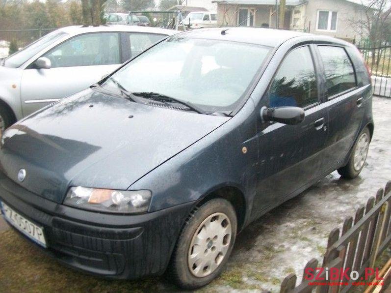 2001' Fiat Punto photo #1