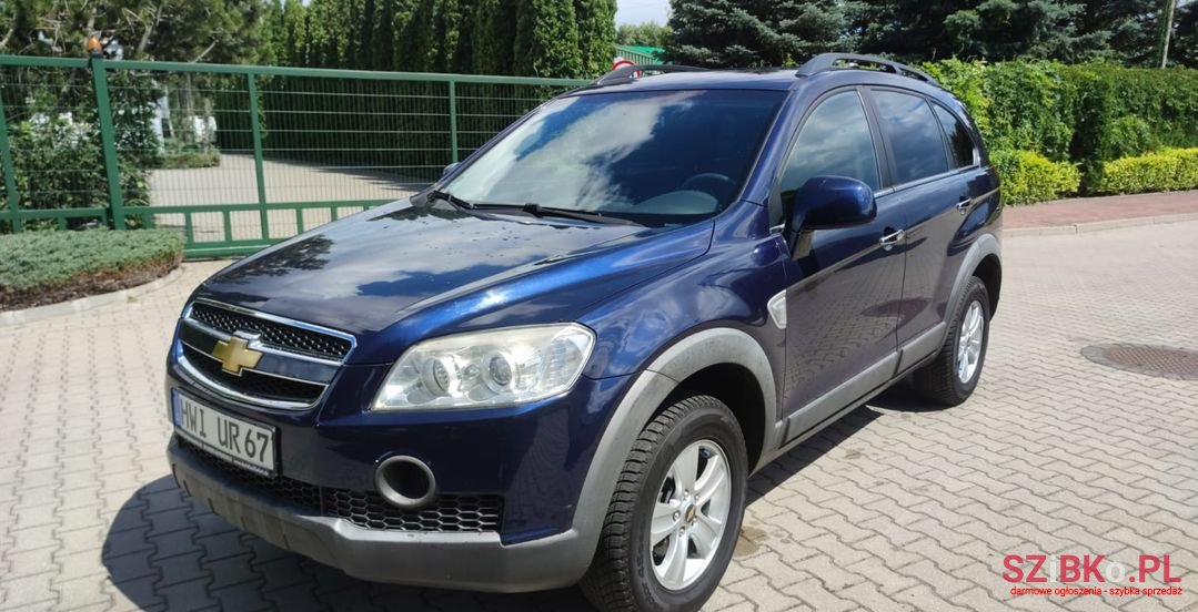 2008' Chevrolet Captiva photo #1