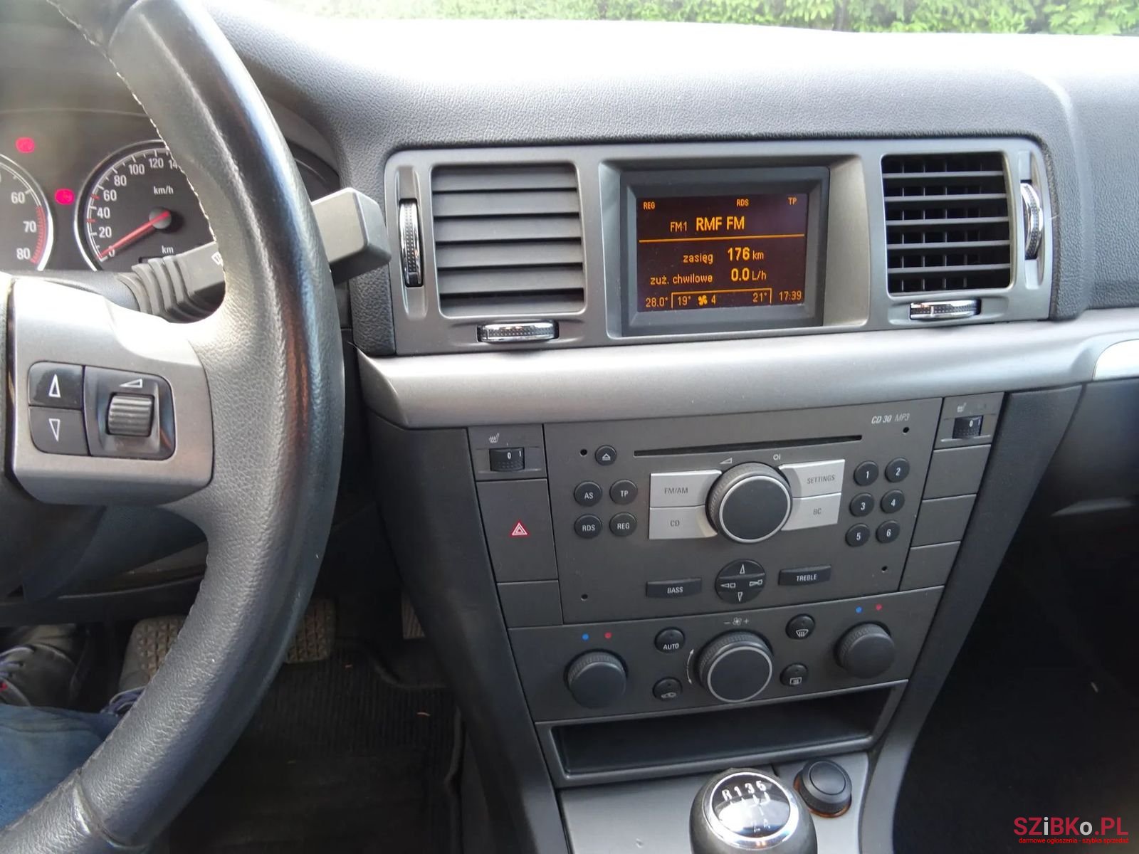 2005' Opel Signum photo #2