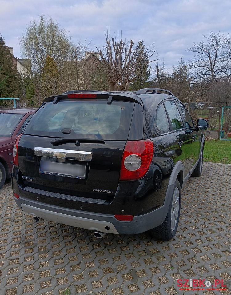 2008' Chevrolet Captiva photo #6