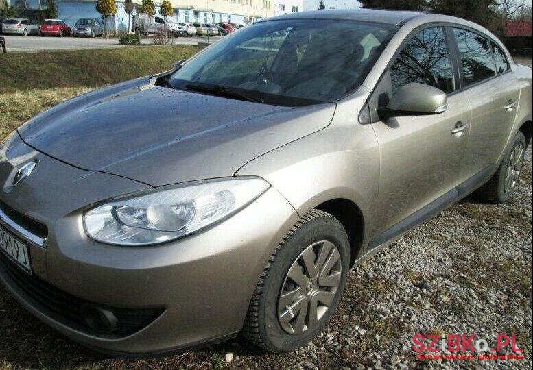 2010' Renault Megane photo #1