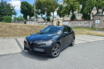 2022' Alfa Romeo Stelvio