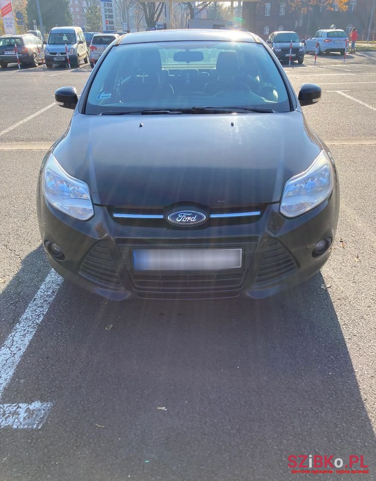 2011' Ford Focus 1.6 Tdci Ambiente photo #6