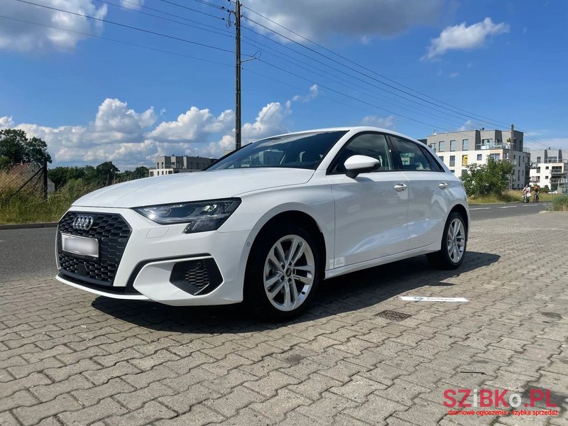 2023' Audi A3 photo #5