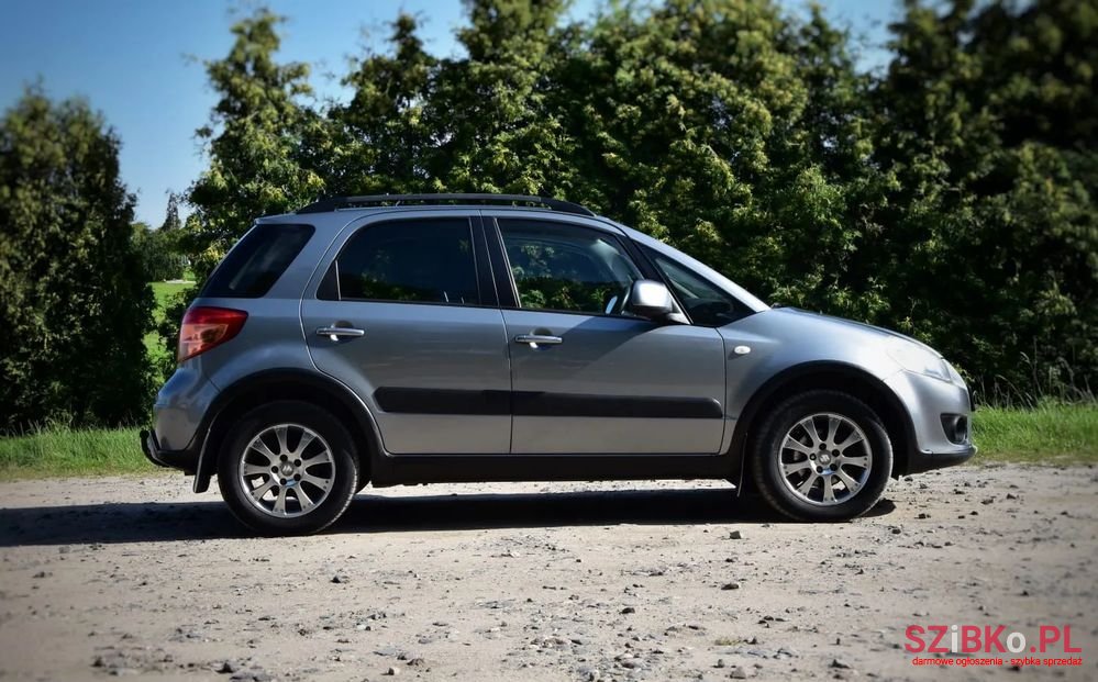 2007' Suzuki SX4 photo #1