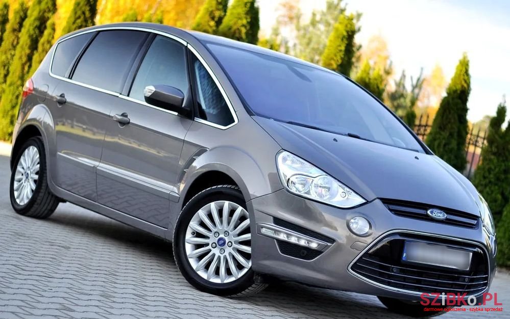 2012' Ford S-Max photo #2