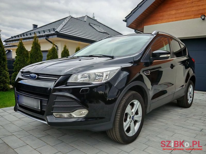 2016' Ford Kuga 2.0 Tdci 4X4 Sync photo #2