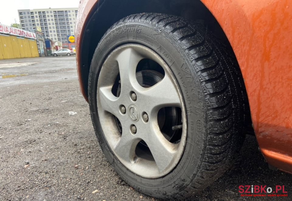 2003' Mazda 2 photo #6