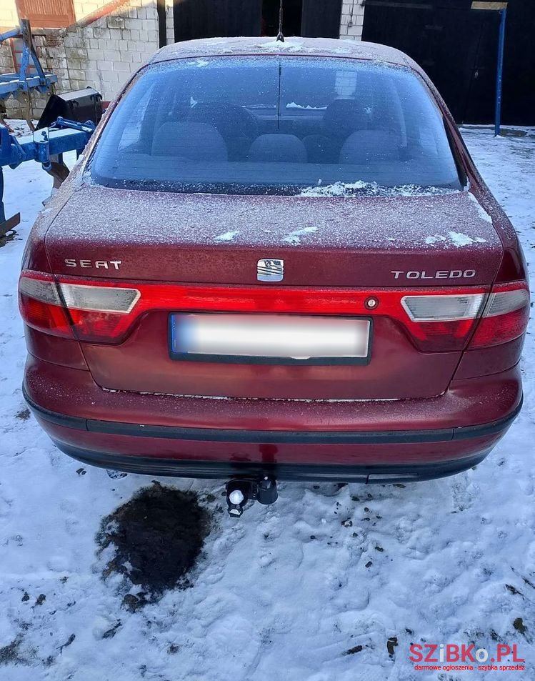 1999' SEAT Toledo photo #4
