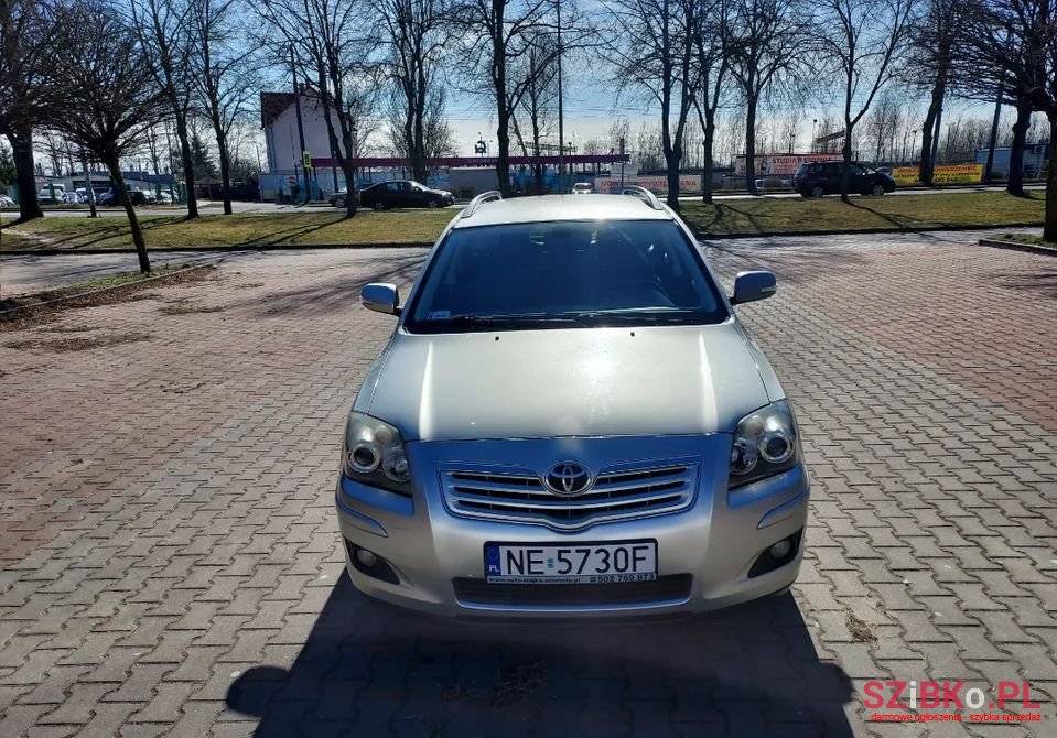 2007' Toyota Avensis photo #3