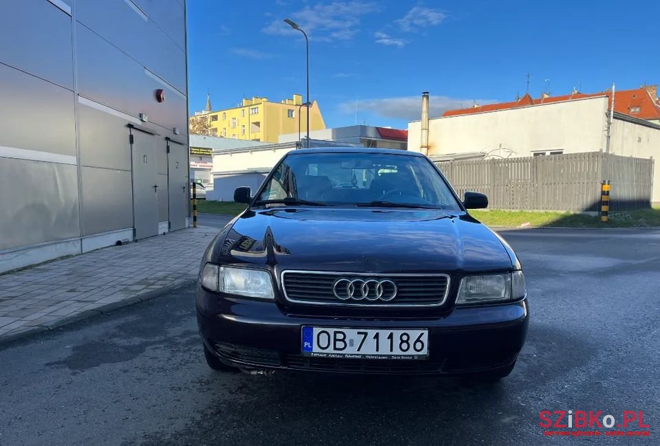 1996' Audi A4 photo #1