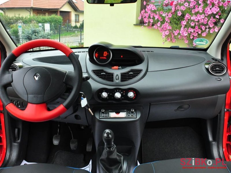 2013' Renault Twingo photo #6