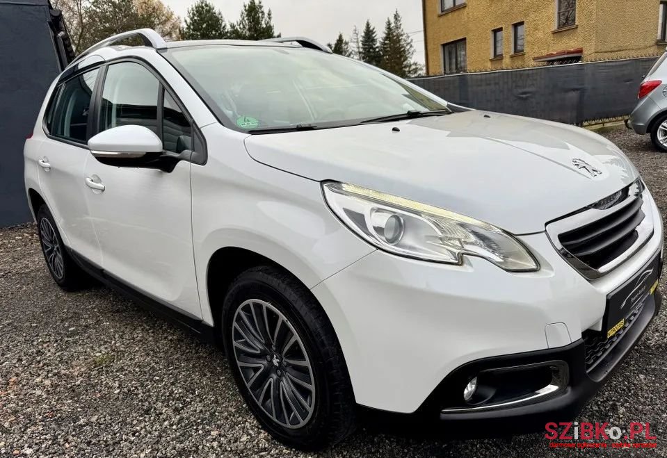 2013' Peugeot 2008 120 Vti Allure photo #5