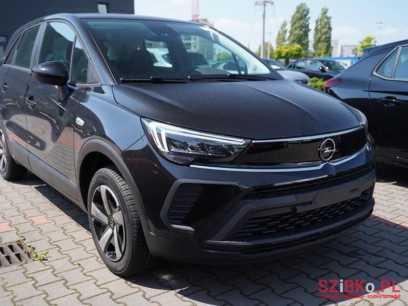 2024' Opel Crossland X photo #2