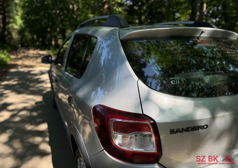 2013' Dacia Sandero Stepway photo #5