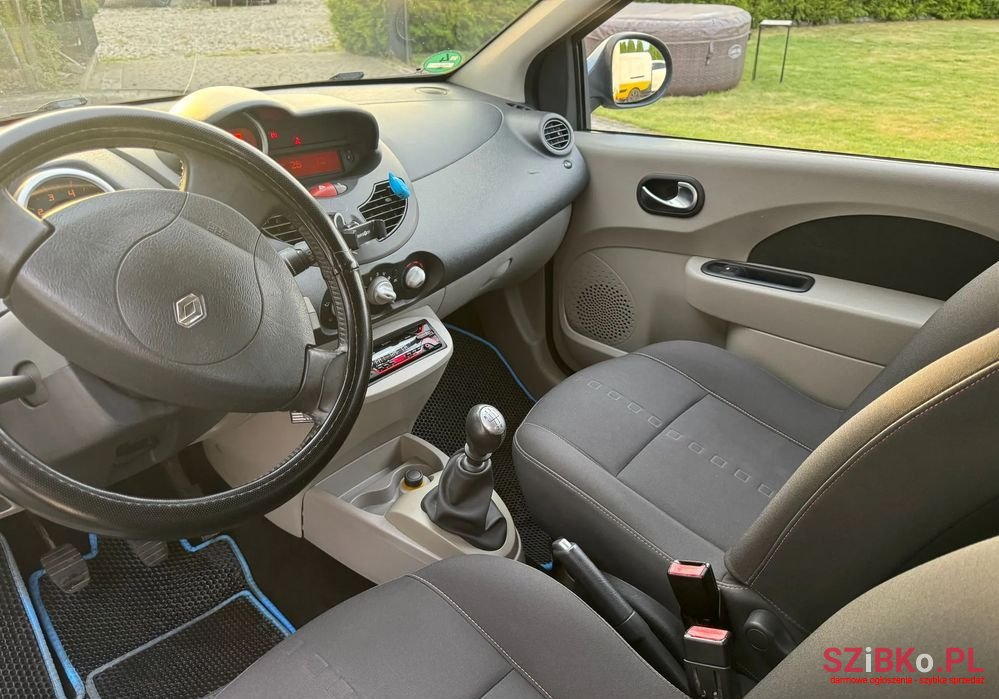 2008' Renault Twingo photo #3