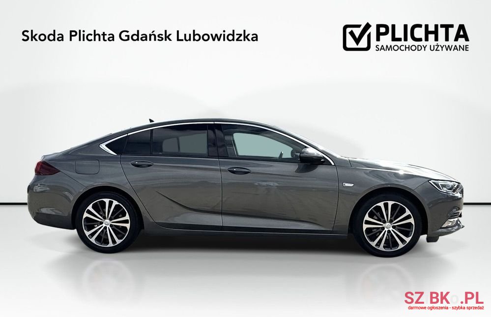 2019' Opel Insignia photo #4