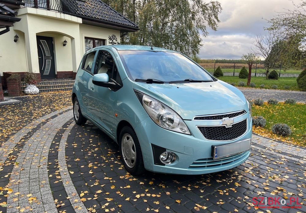 2010' Chevrolet Spark 1.0 Base+ photo #1