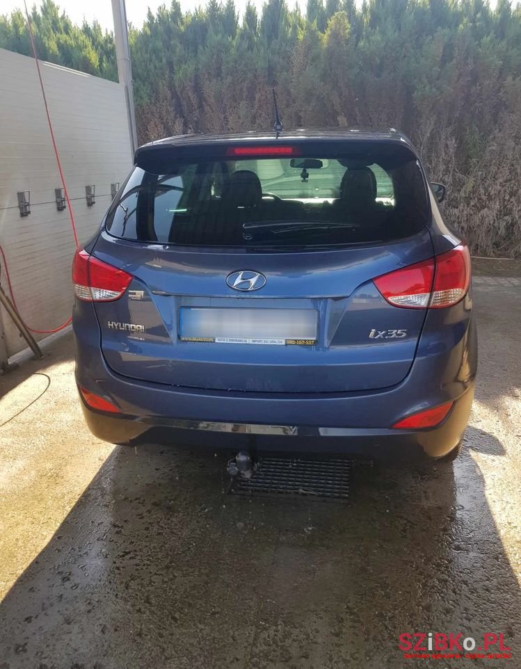2011' Hyundai ix35 photo #2