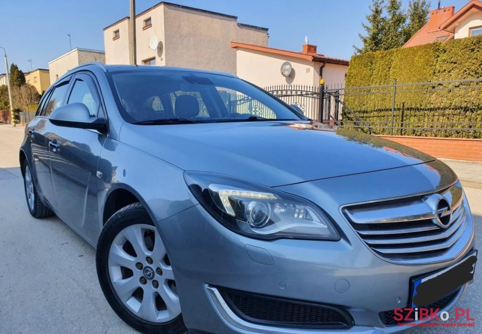2014' Opel Insignia photo #2