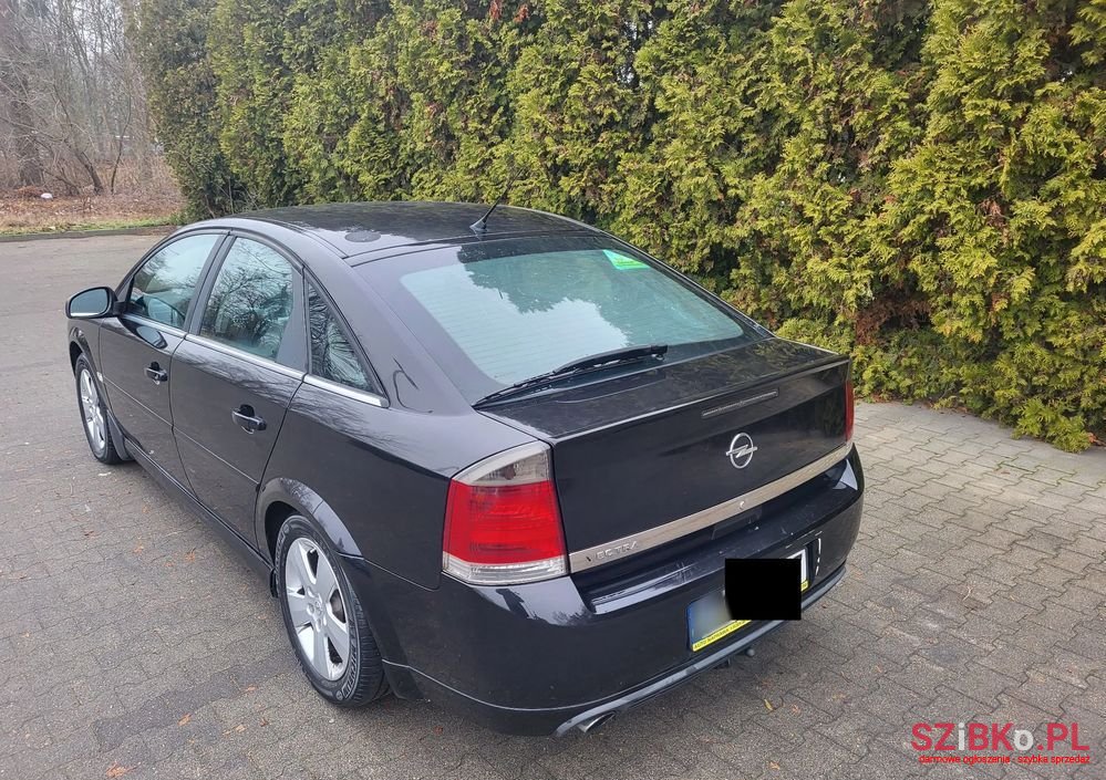 2004' Opel Vectra 2.2 Dti Comfort photo #3