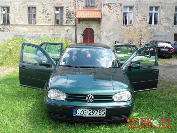 1998' Volkswagen Golf photo #1