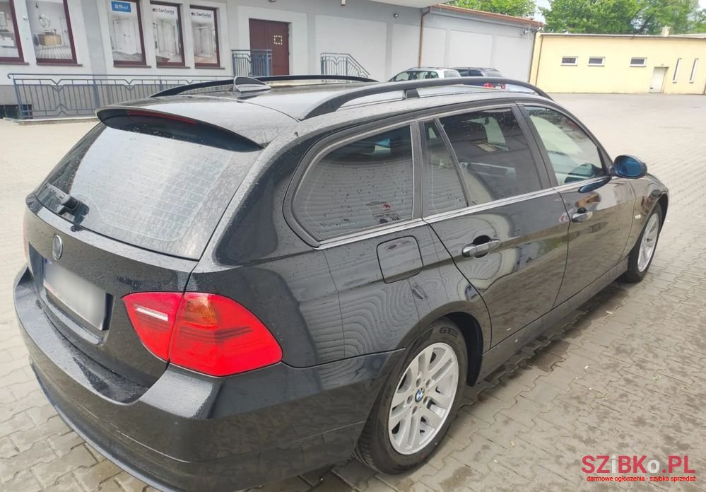 2008' BMW 3 Series 320D photo #5