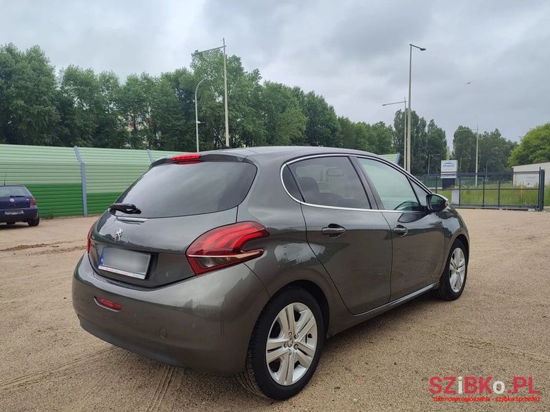 2019' Peugeot 208 photo #4