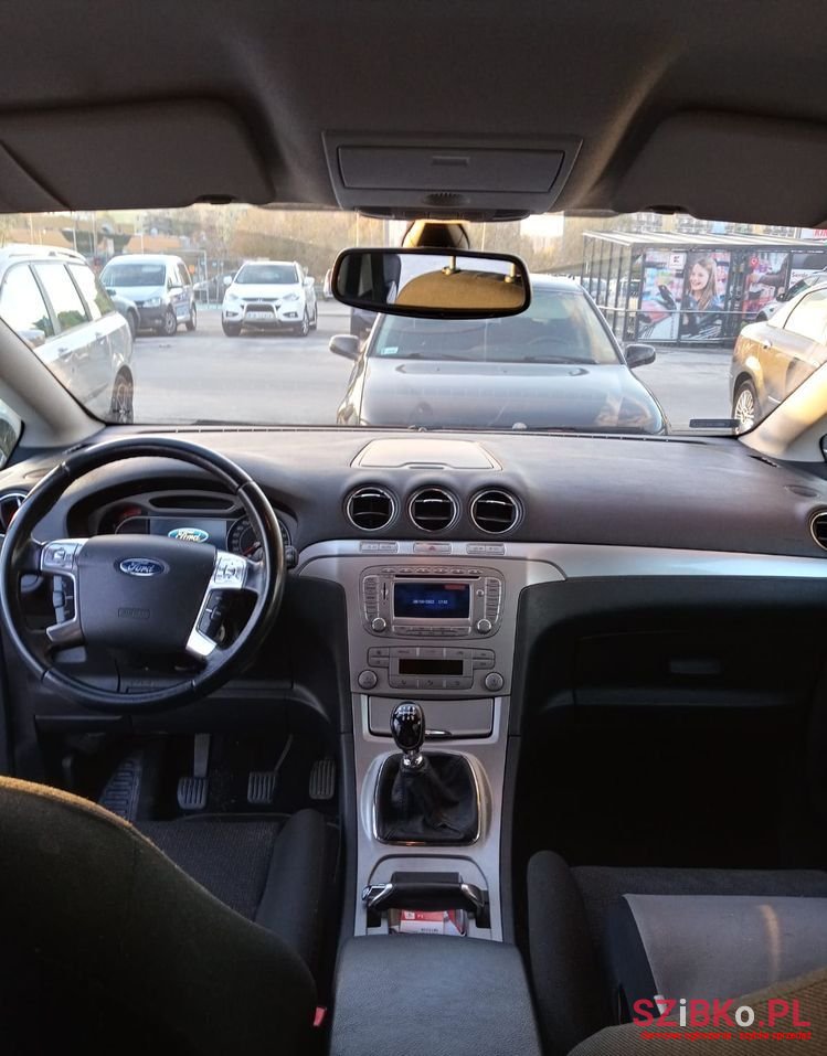 2008' Ford S-Max photo #6