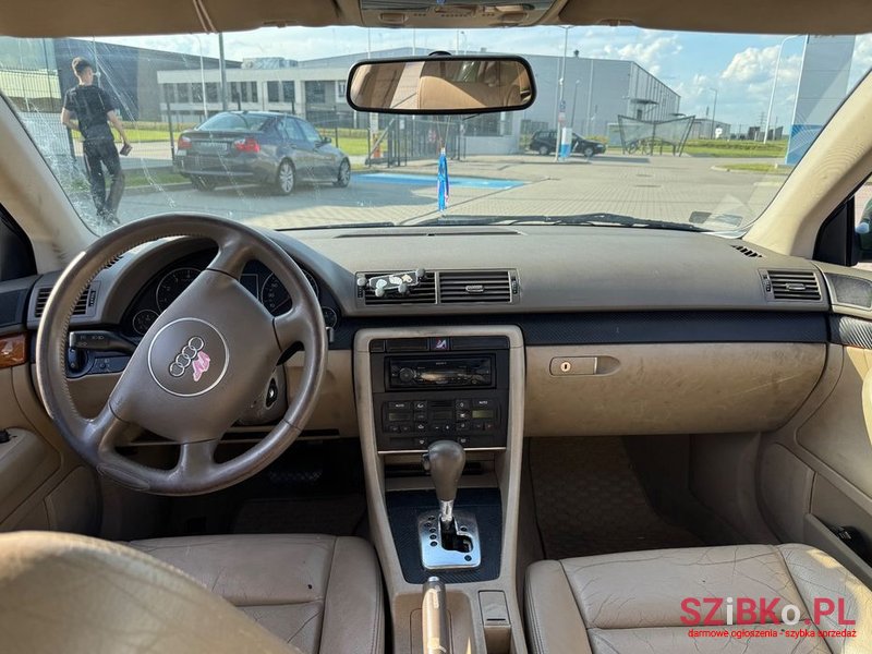 2002' Audi A4 2.0 Multitronic photo #2