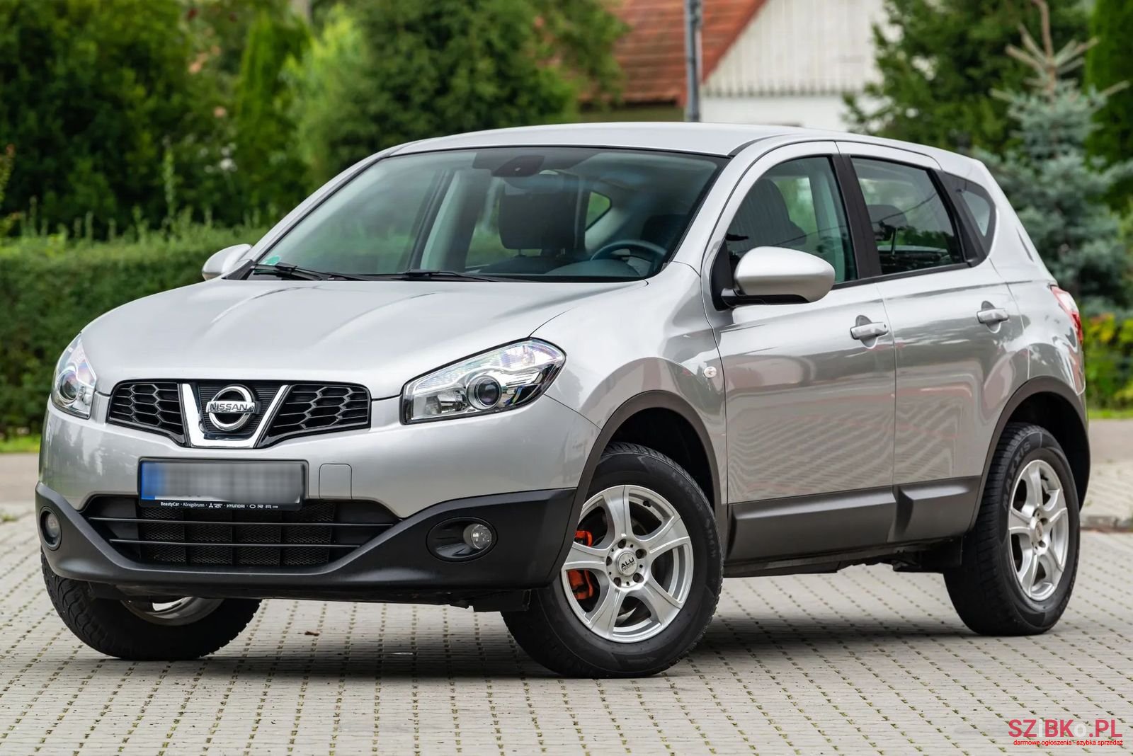 2011' Nissan Qashqai photo #2