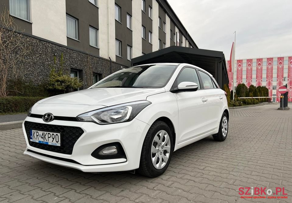 2019' Hyundai i20 photo #1