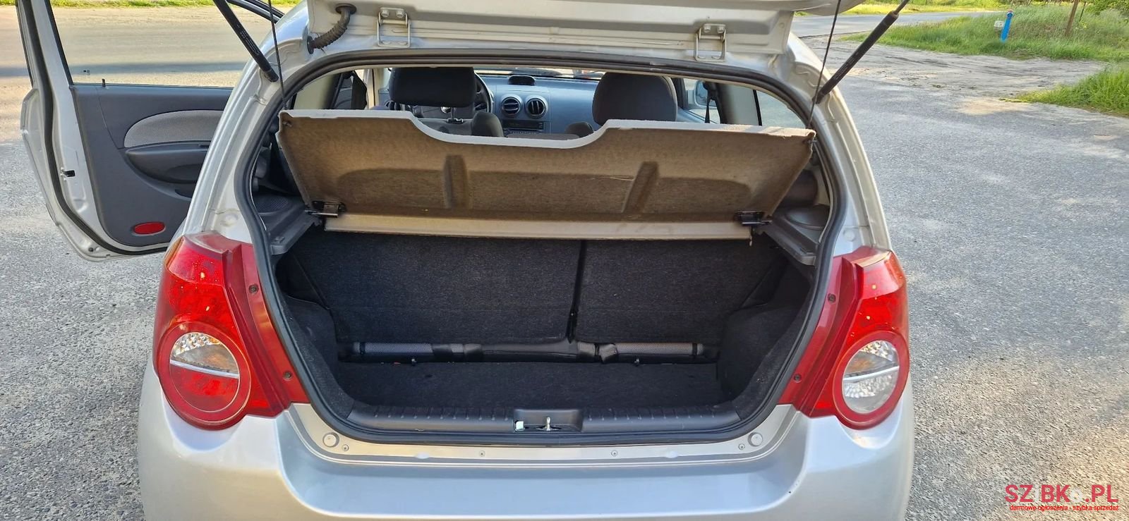 2009' Chevrolet Aveo photo #5