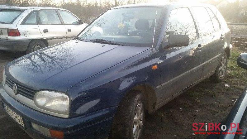 1996' Volkswagen Golf photo #2