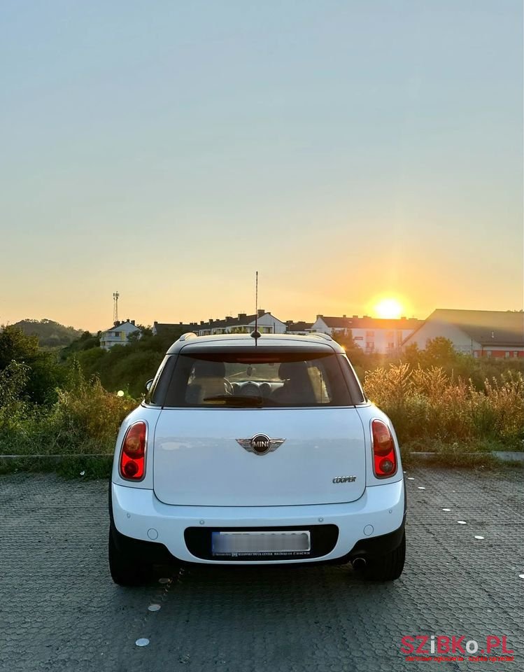 2011' MINI Countryman Cooper photo #4