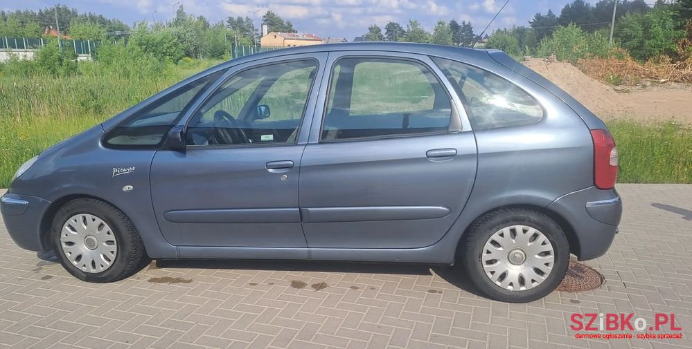 2006' Citroen Xsara Picasso photo #1